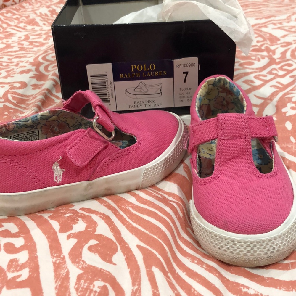 Toddler Polo pink shoes size 7